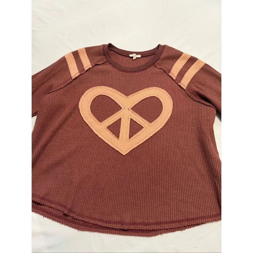 Easel Los Angeles Brown Waffle Knit Top Peace Sign Heart Thermal Shirt Sz Small